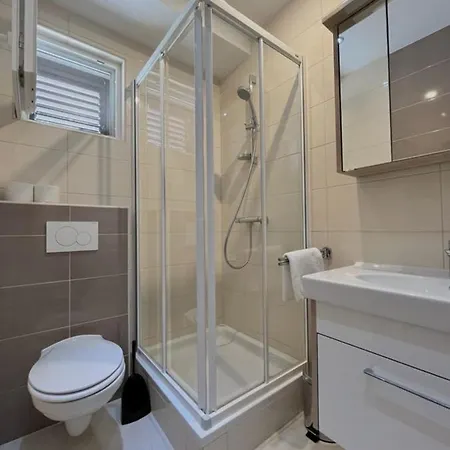 Sea View Apartament *