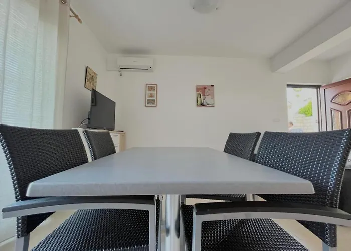 Sea View Apartament